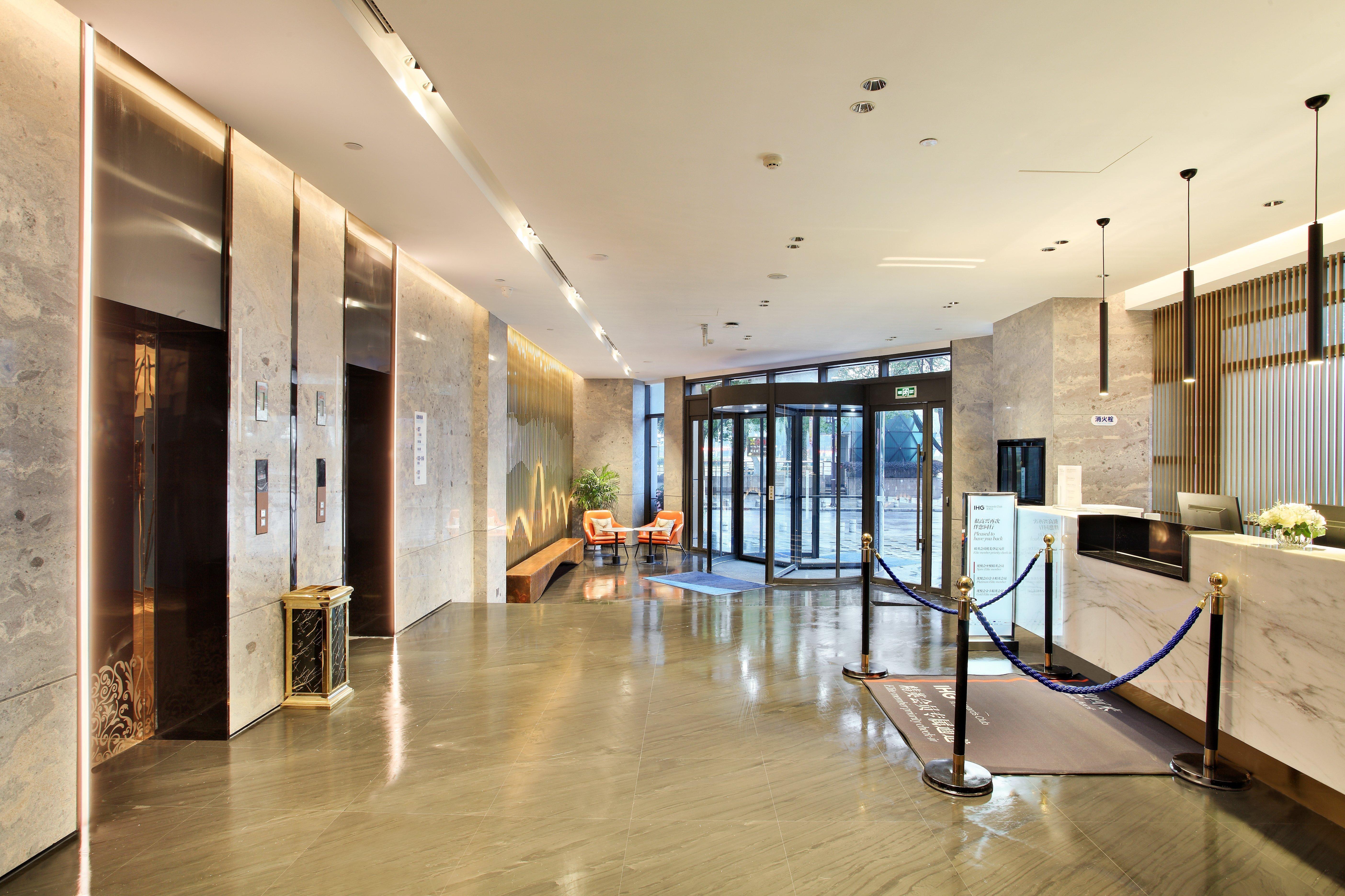 Holiday Inn Express Guilin City Center By Ihg Εξωτερικό φωτογραφία