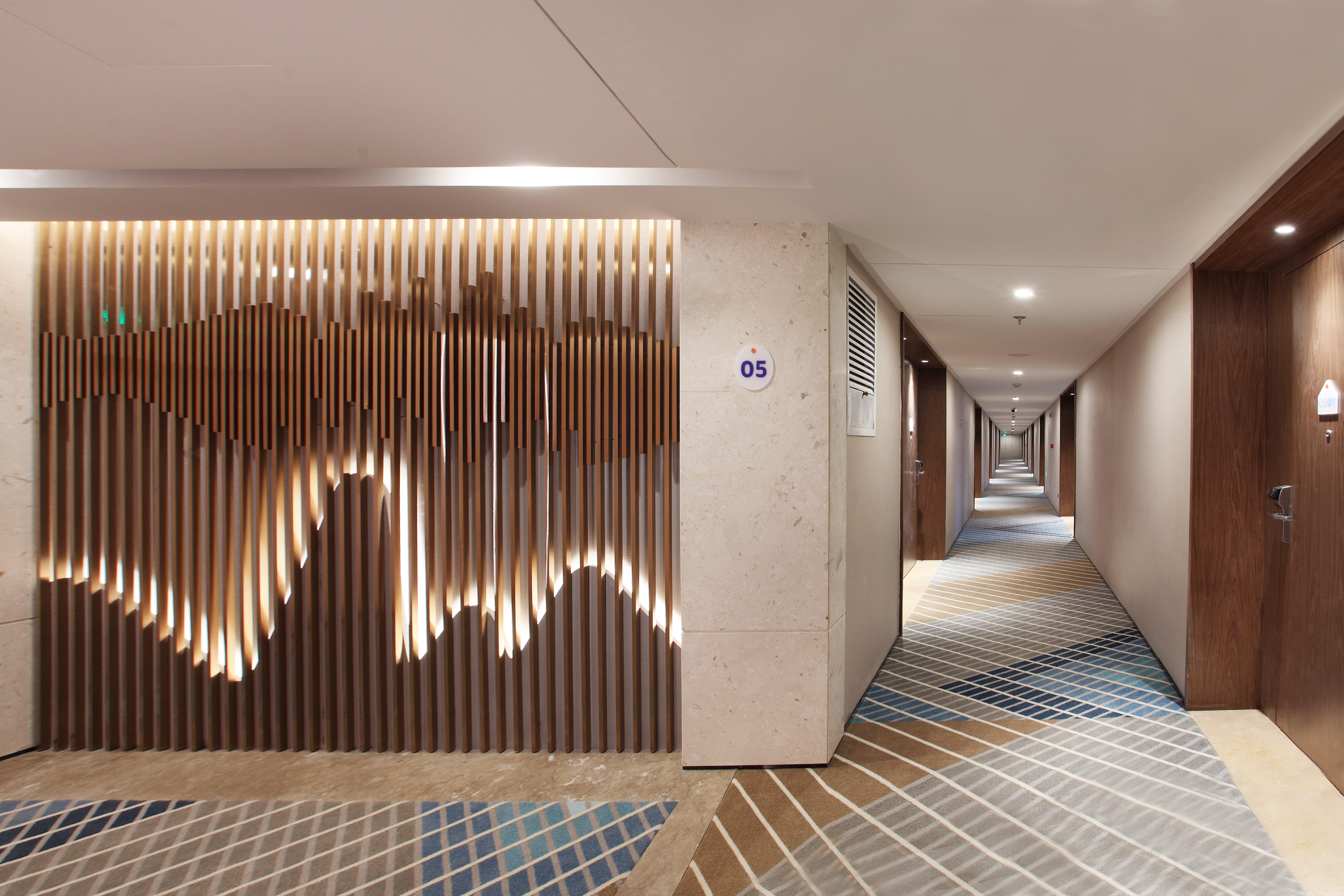 Holiday Inn Express Guilin City Center By Ihg Εξωτερικό φωτογραφία