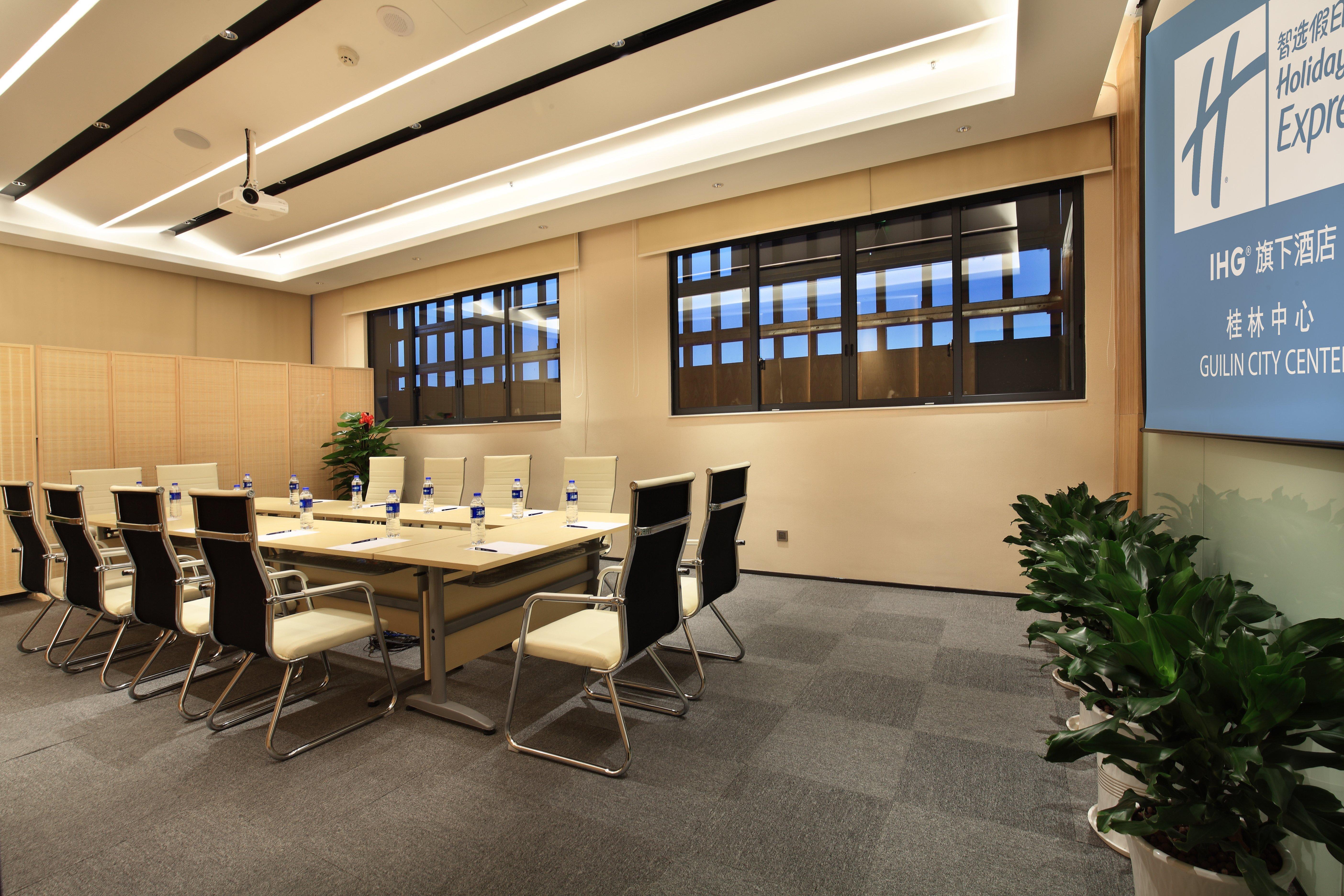 Holiday Inn Express Guilin City Center By Ihg Εξωτερικό φωτογραφία